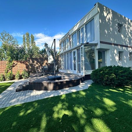 Sunny Private Beach Balatonlelle Exterior foto