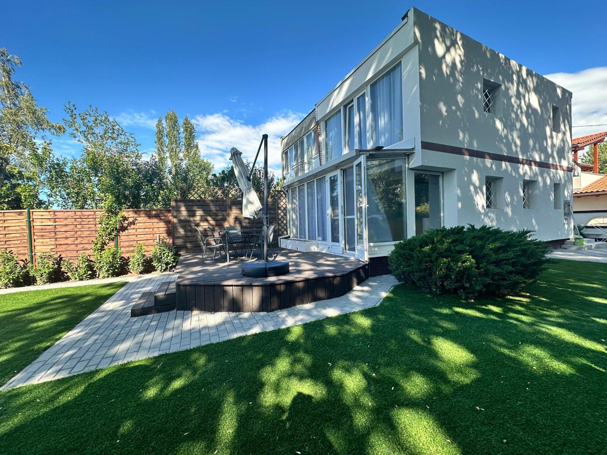 Sunny Private Beach Balatonlelle Exterior foto